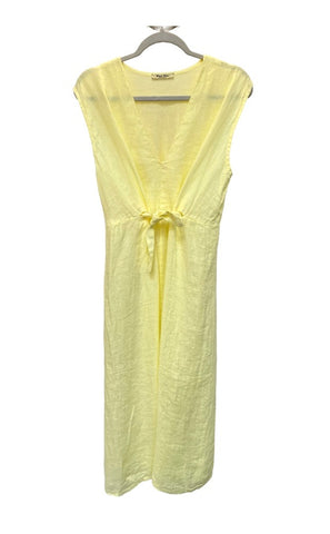 D2625 - Sleeveless Button Down Dress